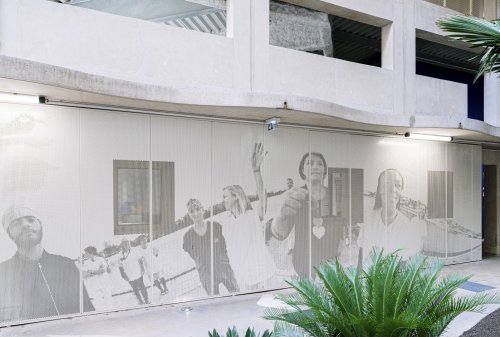 Œuvre dans la station Saint-Genis-Laval Hôpital Lyon Sud (crédit : Blandine Soulage)