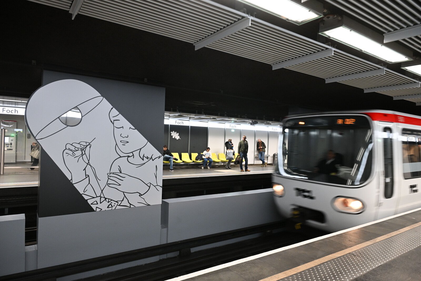 Vue depuis le quai de la station Foch (crédit : Eric Soudan - Alpaca Productions)