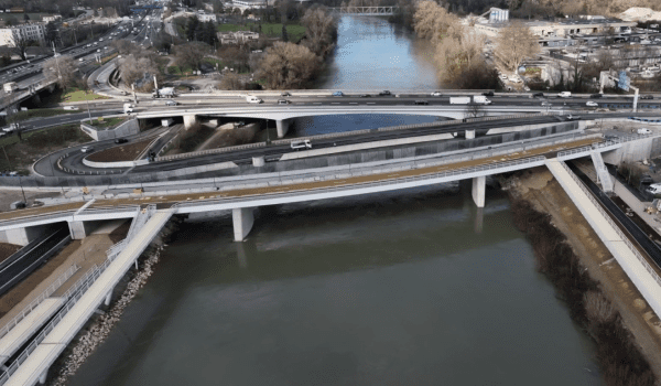 Vue aérienne du pont de Saint-Jean (crédit : Jérôme Surroca - Média Pro)