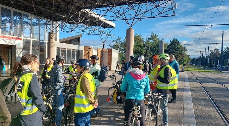 depart d'une balade à velo à la Gare de Vénissieux