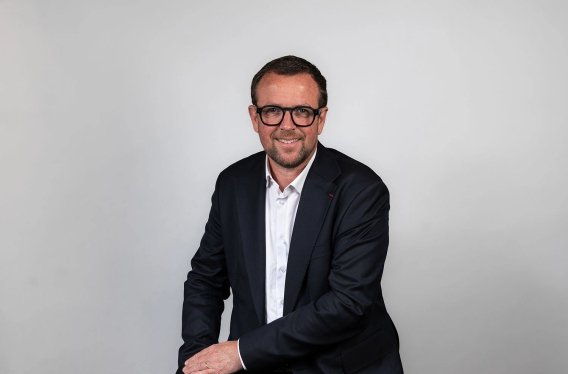 Cédric VAN STYVENDAEL